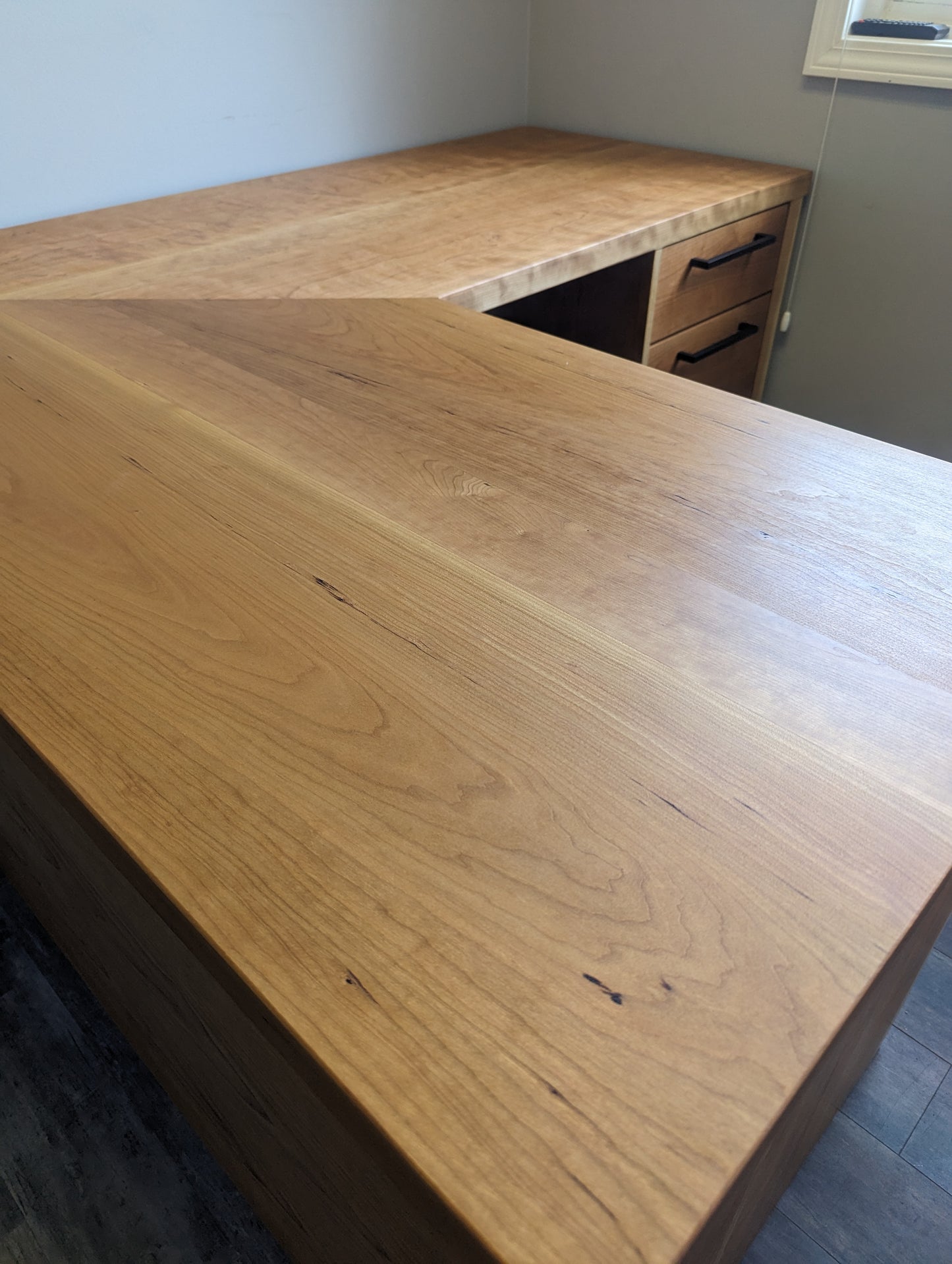 Cherry L-Shaped desk office furniture
