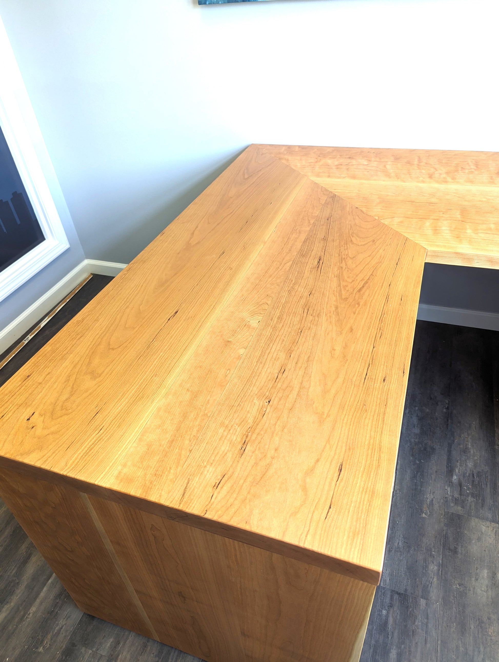 Cherry L-Shaped office desk furniture with two drawers