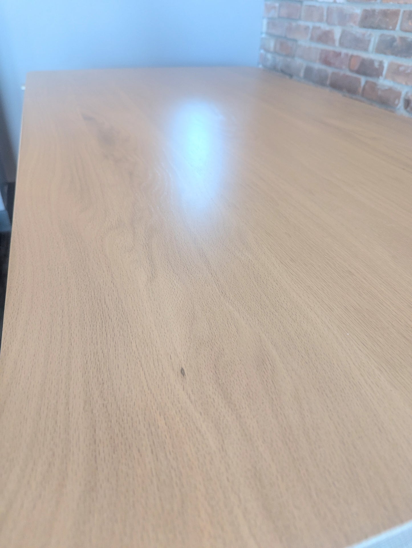 White Washed Red Oak Hardwood Dining Table and Bench Set